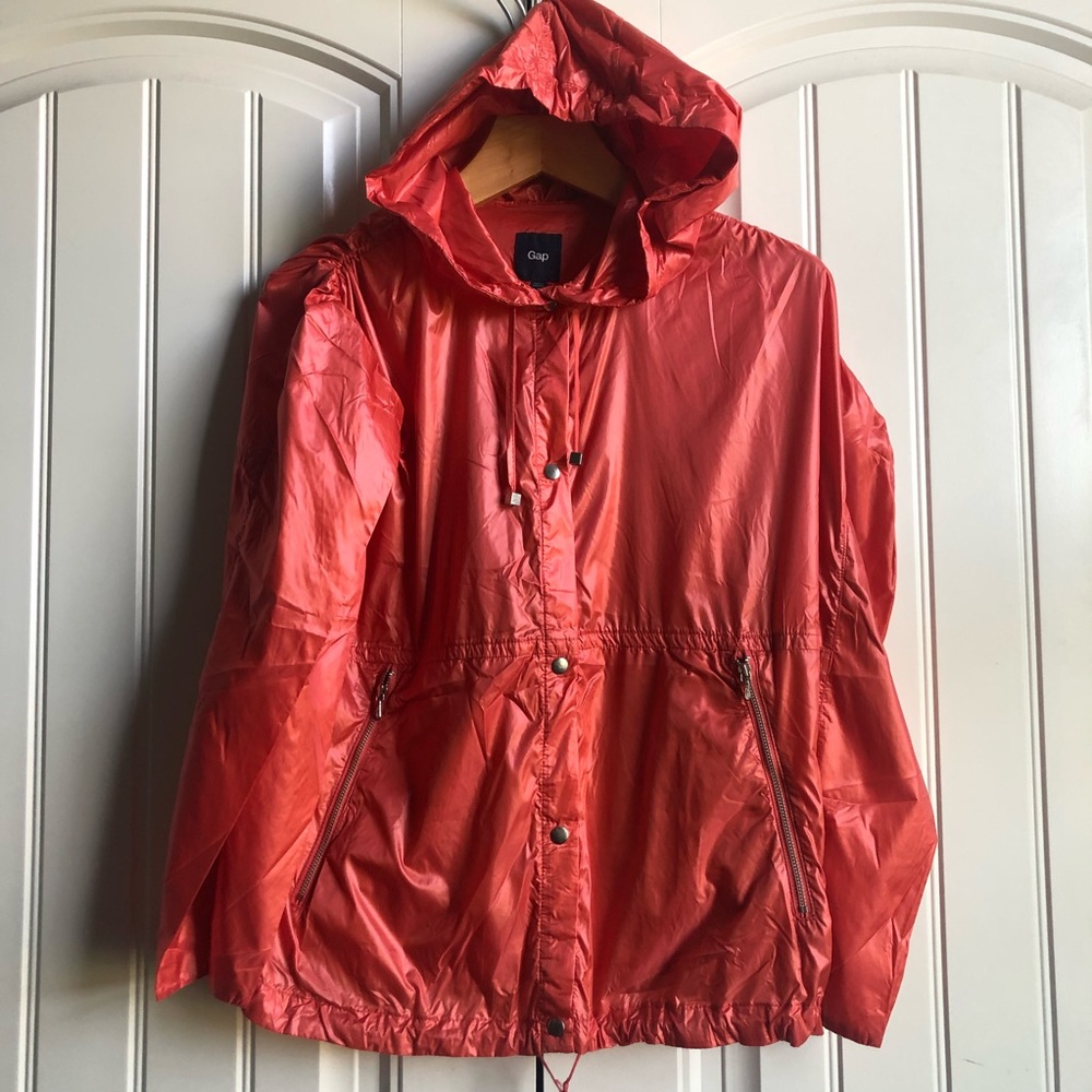 NWOT Gap Lightweight Dolman Hooded Jacket